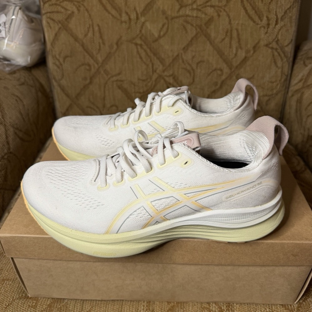 ASICS GEL-KAYANO 32 1011C052 101 White Orange Glow Running Shoes US Men's Size 8